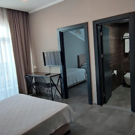 Apartment Lara Homes *