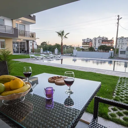 Apartment Lara Homes